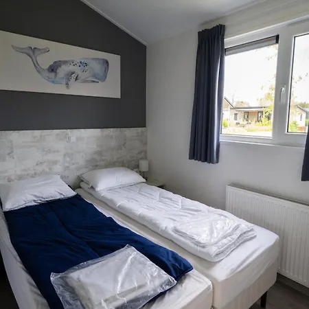 Modern On The Water Of The Markermeer Chalet Bovenkarspel